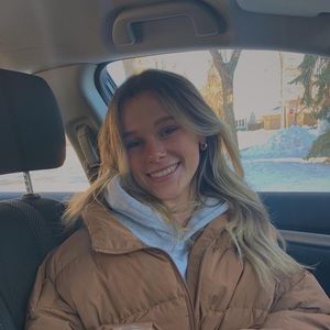 Meet your Posher, Annabelle